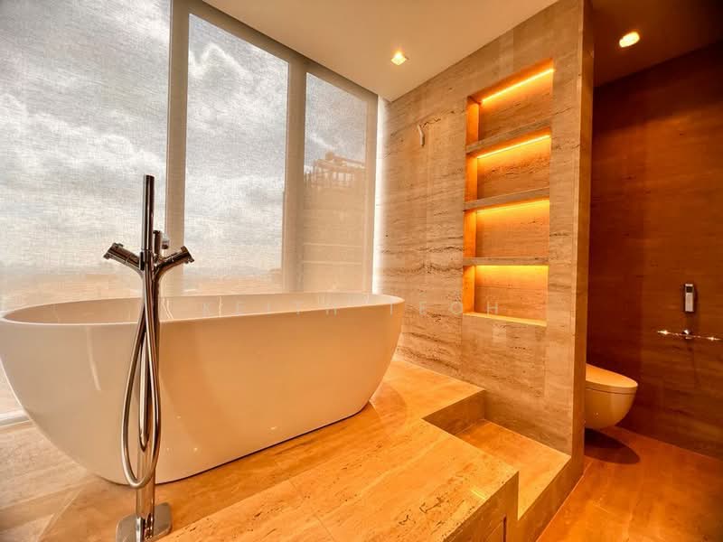 Orchard View, 29 Angullia Park, 4 Bedrooms, 2,530 sqft, Condominium For Rent, by Keith Teoh, 500225642 - Master Bathroom - PropertyGuru.com.sg