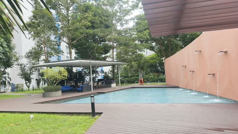 Waterfront Waves, 766 Bedok Reservoir Road, 4 Bedrooms, 1,582 sqft, Condominium For Sale, by GWEN LIM, 500225643 - Pool - PropertyGuru.com.sg