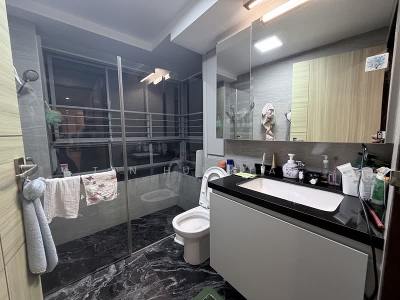 9 Boon Keng Road, 9 Boon Keng Road, 3 Bedrooms, 1,281 sqft, HDB Flat For Rent, by Tan Hui Shan, 500225652 - Bathroom - PropertyGuru.com.sg