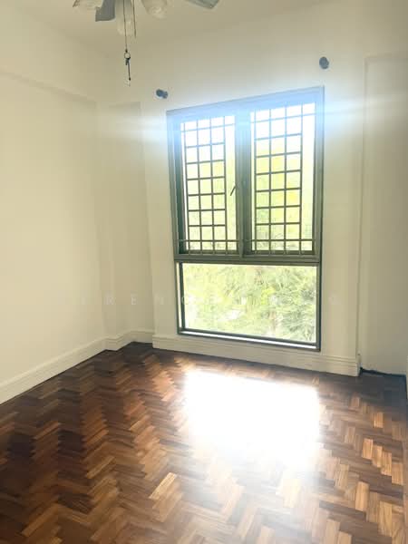 Parkview Apartments, 1 Bukit Batok Street 25, 3 Bedrooms, 1,130 sqft, Apartment For Sale, by Terence Tang, 500225659 - Interior - PropertyGuru.com.sg