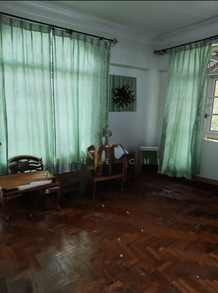 Yong Seng Estate, Jalan Senang, 6 Bedrooms, 3,300 sqft, Corner Terrace For Sale, by Ronnie Chia, 500225684 - Living Room - PropertyGuru.com.sg