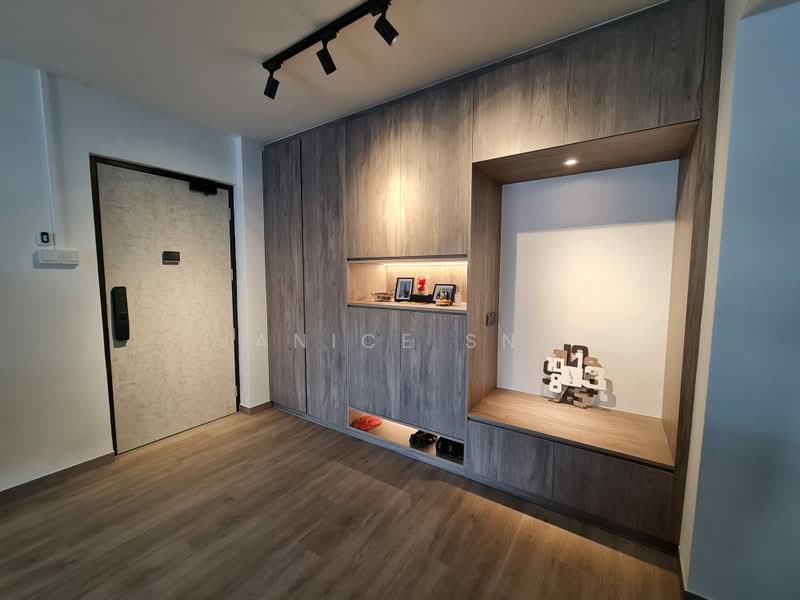 343 Tampines Street 33, 343 Tampines Street 33, 3 Bedrooms, 1,453 sqft, HDB Flat For Sale, by Janice Sng, 500225696 - Entrance - PropertyGuru.com.sg