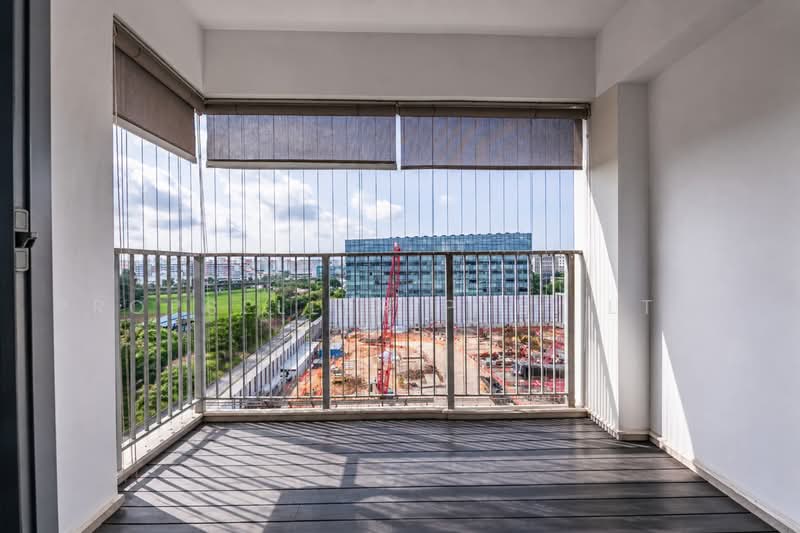 519A Tampines Central 8, 519A Tampines Central 8, 2 Bedrooms, 667 sqft, HDB Flat For Sale, by Aileen Chew, 500225697 - Balcony - PropertyGuru.com.sg