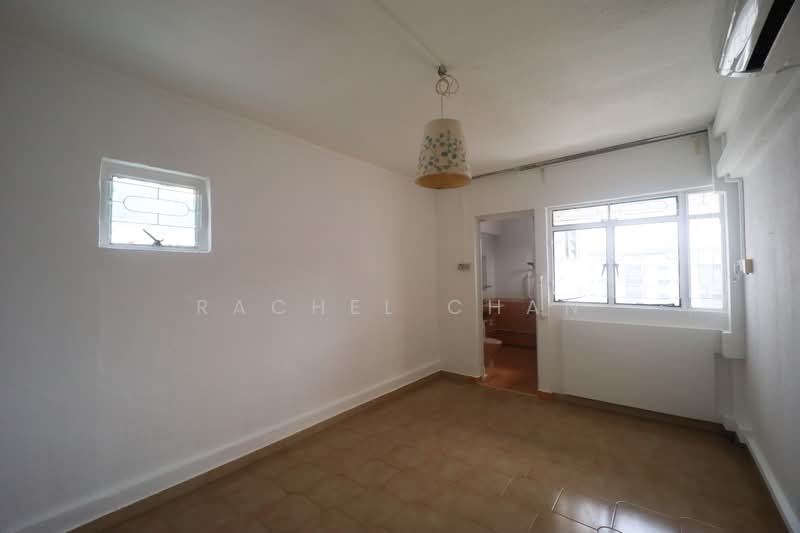 261 Tampines Street 21, 261 Tampines Street 21, 3 Bedrooms, 1,130 sqft, HDB Flat For Sale, by Rachel Chan, 500225700 - Master Bedroom - PropertyGuru.com.sg