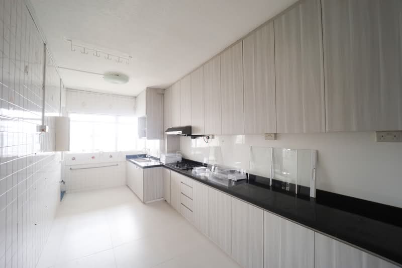 261 Tampines Street 21, 261 Tampines Street 21, 3 Bedrooms, 1,130 sqft, HDB Flat For Sale, by Rachel Chan, 500225700 - Kitchen - PropertyGuru.com.sg