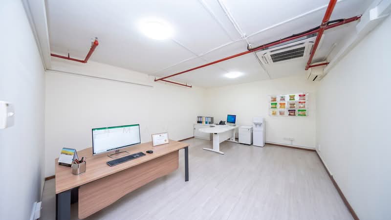 Enterprise Centre, 20 Bukit Batok Crescent, 4,009 sqft, Light Industrial (B1) For Sale, by Amanda Tan, 500225704 - Interior - CommercialGuru.com.sg