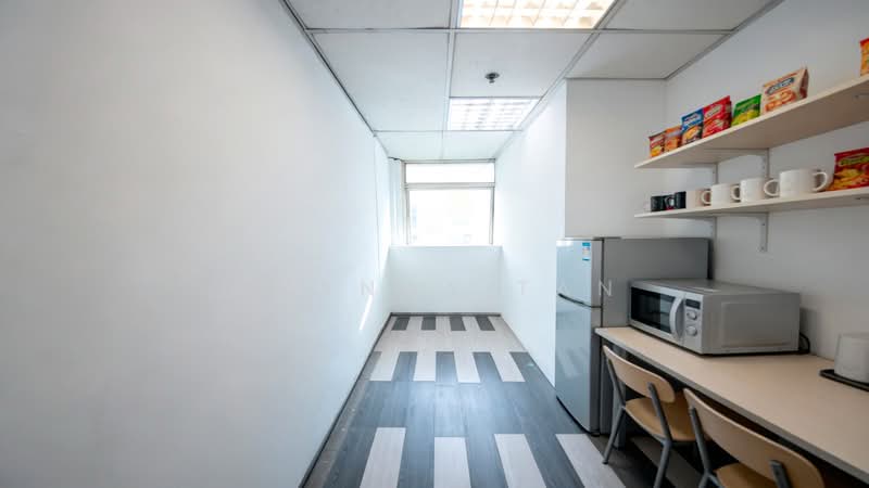 Enterprise Centre, 20 Bukit Batok Crescent, 4,009 sqft, Light Industrial (B1) For Sale, by Amanda Tan, 500225704 - Interior - CommercialGuru.com.sg