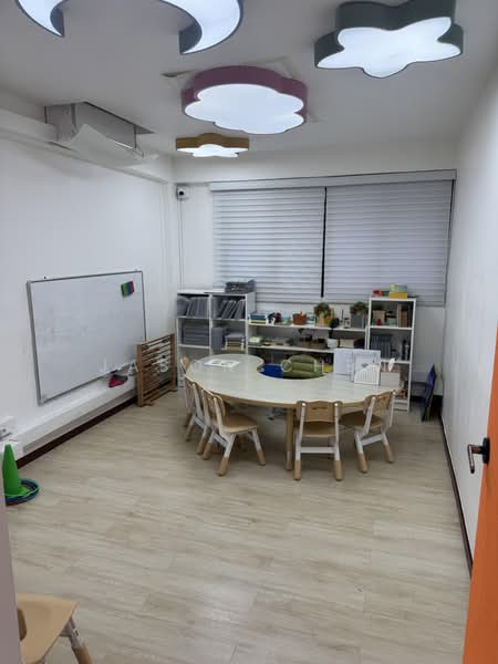 203 Hougang Street 21, 21, 850 sqft, Shop / Shophouse For Rent, by Jason Chen, 500225705 - Interior - CommercialGuru.com.sg