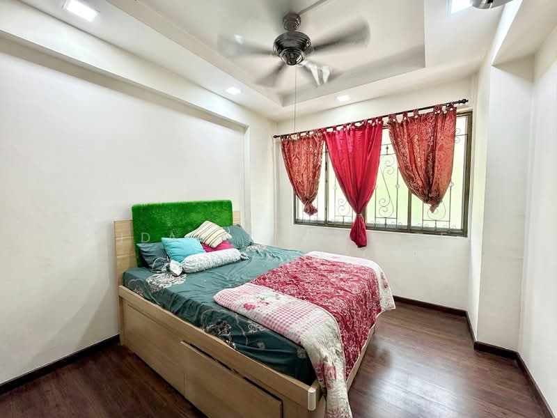 347 Tampines Street 33, 347 Tampines Street 33, 3 Bedrooms, 1,130 sqft, HDB Flat For Sale, by Hidayat Shariff, 500225707 - Bedroom - PropertyGuru.com.sg
