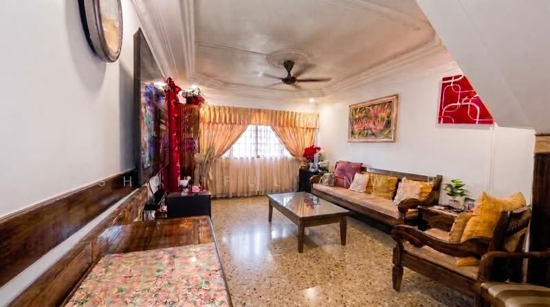 759 Choa Chu Kang North 5, 759 Choa Chu Kang North 5, 4 Bedrooms, 1,560 sqft, HDB Flat For Sale, by Shohiful Anwar, 500225711 - Living Room - PropertyGuru.com.sg