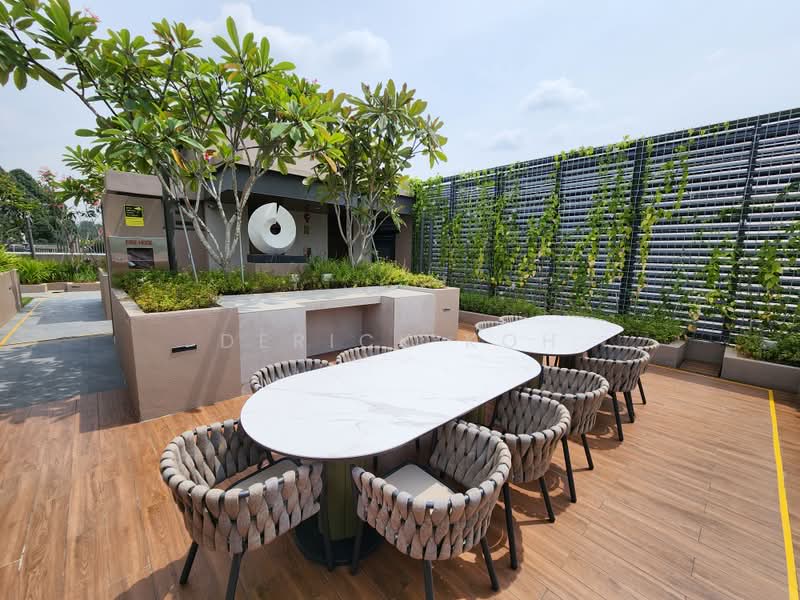 Orchard Sophia, 128 Sophia Road, 2 Bedrooms, 560 sqft, Condominium For Sale, by Derick Koh, 500225721 - Exterior - PropertyGuru.com.sg