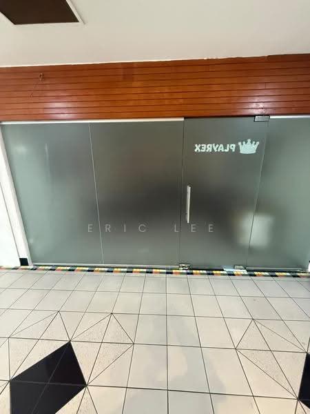Parklane Shopping Mall, 35 Selegie Road, 441 sqft, Other Retail For Sale, by Eric Lee, 500225722 - Entrance - CommercialGuru.com.sg