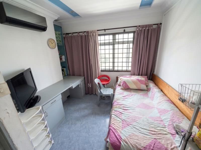 451 Choa Chu Kang Avenue 4, 451 Choa Chu Kang Avenue 4, 3 Bedrooms, 1,108 sqft, HDB Flat For Sale, by Ben Lim, 500225734 - Bedroom - PropertyGuru.com.sg