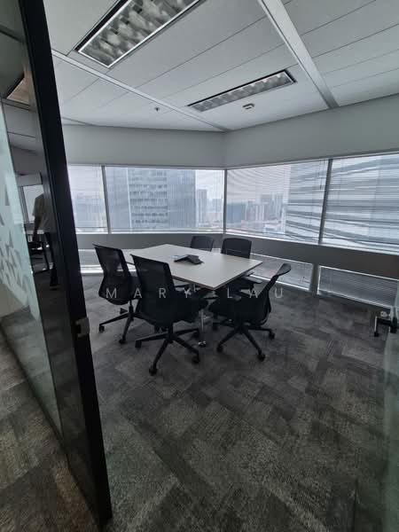 Gateway East, 152 Beach Road, 5,522 sqft, Office For Rent, by Mary Lau, 500225743 - Interior - CommercialGuru.com.sg