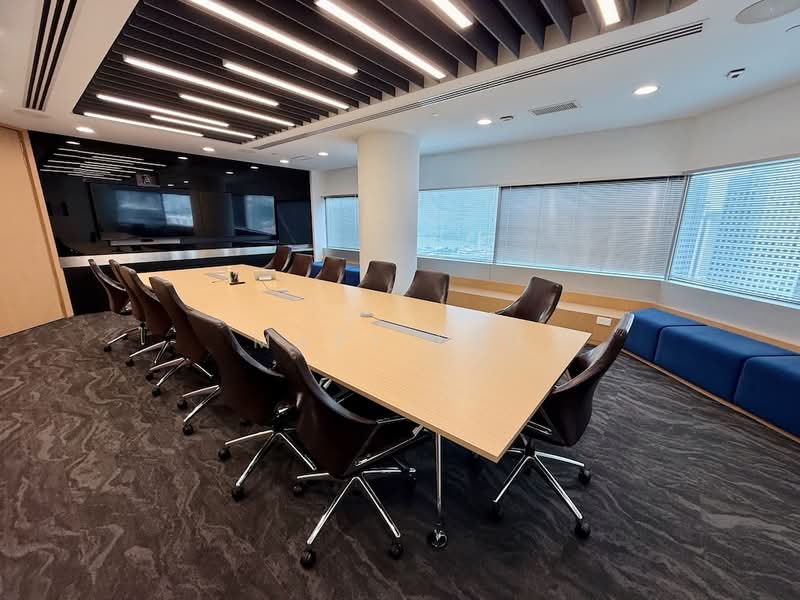 Gateway East, 152 Beach Road, Beach Road / Bugis / Rochor, 6,359 sqft, Office For Rent, by Mary Lau, 500225743 - Interior - CommercialGuru.com.sg