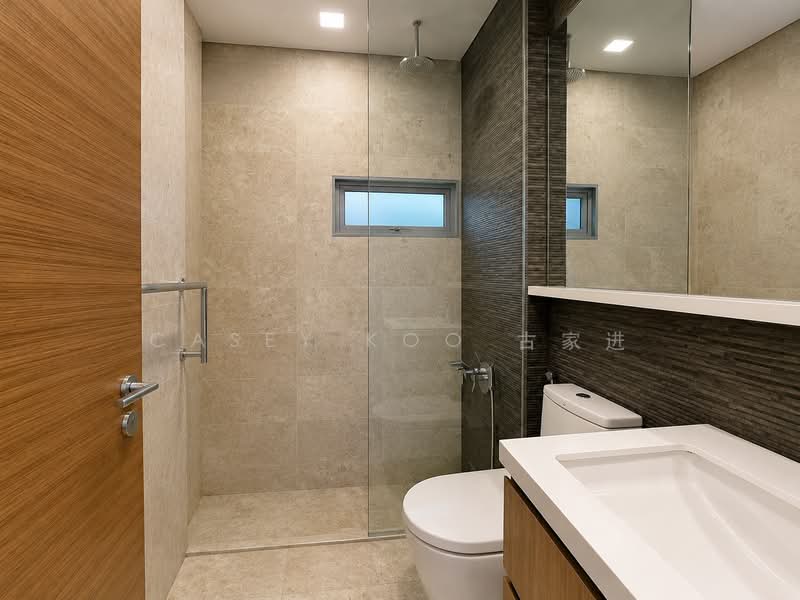 Woodhaven, 71 Woodgrove Avenue, 3 Bedrooms, 1,119 sqft, Condominium For Sale, by Casey Koo 古家进, 500225748 - Bathroom - PropertyGuru.com.sg