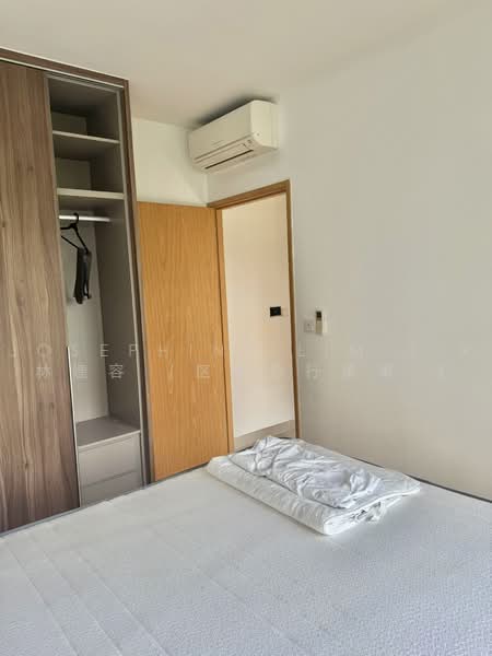 Parc Olympia, 66 Flora Drive, 2 Bedrooms, 645 sqft, Condominium For Sale, by Josephine Lim J R 林婕容 (区域分行董事 ), 500225783 - Bedroom - PropertyGuru.com.sg