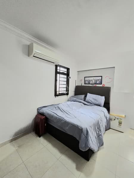 685B Choa Chu Kang Crescent, 685B Choa Chu Kang Crescent, Dairy Farm / Bukit Panjang / Choa Chu Kang, 3 Bedrooms, 1,184 sqft, HDB Flat For Sale, by Eileen Tan, 500225788 - Bedroom - PropertyGuru.com.sg