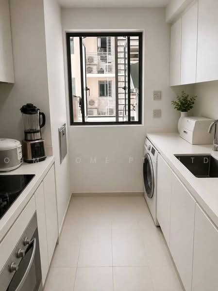 The Topiary, 11 Fernvale Lane, 3 Bedrooms, 915 sqft, Executive Condominium For Sale, by BEN CHEE, 500225791 - Kitchen - PropertyGuru.com.sg
