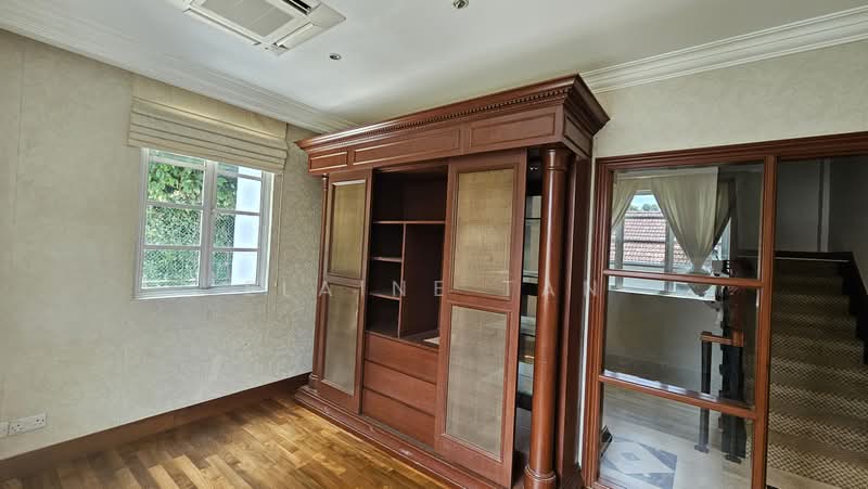 Terrace Cluster House At Fernhill Road, Fernhill Road, 4 Bedrooms, 2,172 sqft, Terraced House For Sale, by Elaine Tan, 500225792 - Interior - PropertyGuru.com.sg