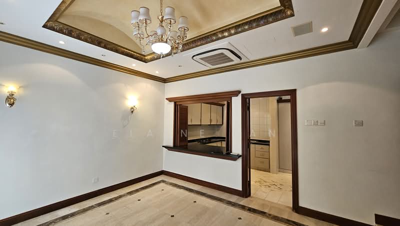 Terrace Cluster House At Fernhill Road, Fernhill Road, 4 Bedrooms, 2,172 sqft, Terraced House For Sale, by Elaine Tan, 500225792 - Kitchen - PropertyGuru.com.sg