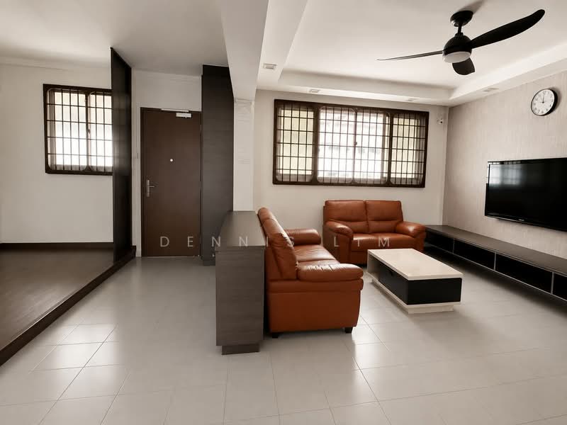 814 Jurong West Street 81, 814 Jurong West Street 81, 3 Bedrooms, 1,119 sqft, HDB Flat For Sale, by Dennis Lim, 500225795 - Living Room - PropertyGuru.com.sg
