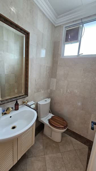 Fernhill Cottage, 70 Fernhill Road, 4 Bedrooms, 2,172 sqft, Cluster House For Sale, by Elaine Tan, 500225798 - Bathroom - PropertyGuru.com.sg