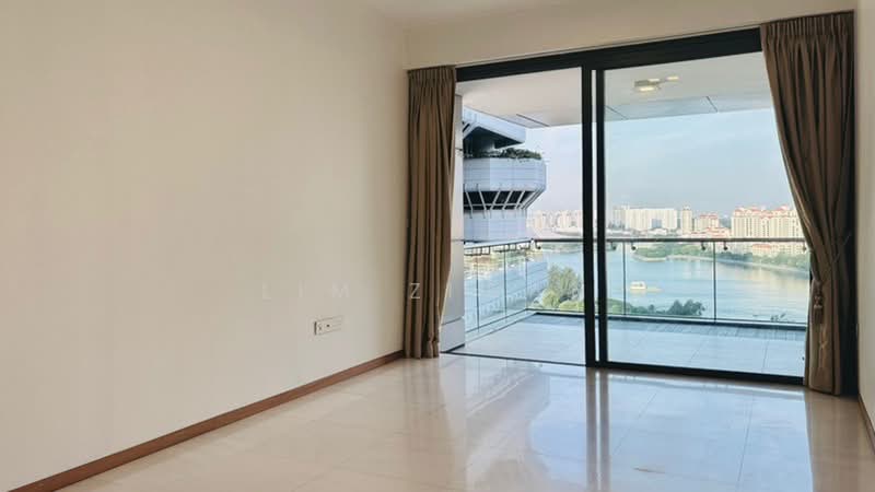 Concourse Skyline, 300 Beach Road, Beach Road / Bugis / Rochor, 1 Bedroom, 840 sqft, Condominium For Sale, by Lim Ziwan, 500225806 - PropertyGuru.com.sg