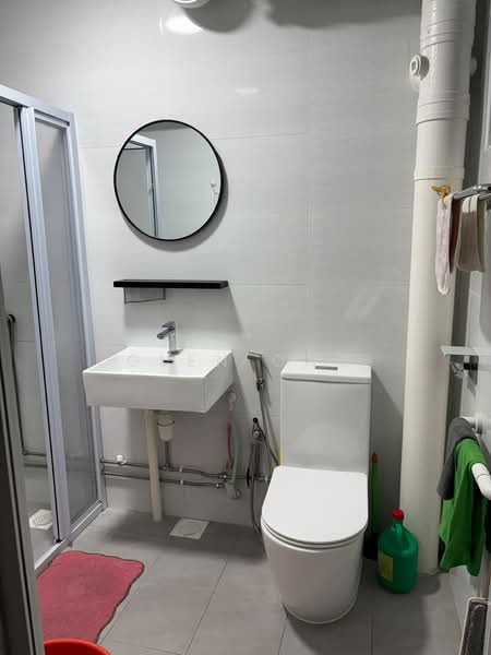 457 Pasir Ris Drive 4, 457 Pasir Ris Drive 4, Room Rental, 120 sqft, HDB Flat For Rent, by Glen Ong, 500225809 - Bathroom - PropertyGuru.com.sg