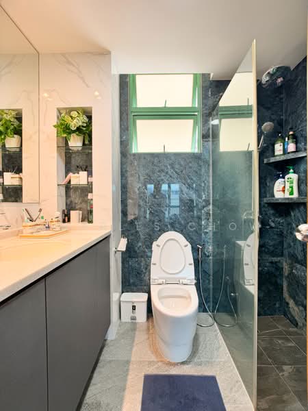 Paya Lebar Residences, 27 Paya Lebar Road, 3 Bedrooms, 1,291 sqft, Apartment For Sale, by Charles Chow, 500225814 - Bathroom - PropertyGuru.com.sg