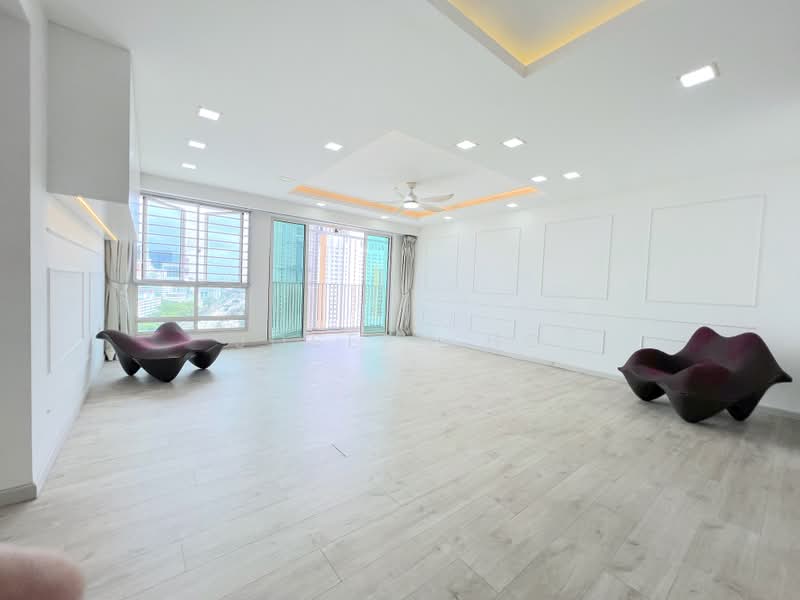 194A Bukit Batok West Avenue 6, 194A Bukit Batok West Avenue 6, 3 Bedrooms, 1,238 sqft, HDB Flat For Sale, by Joseph Ho, 500225825 - Living Room - PropertyGuru.com.sg