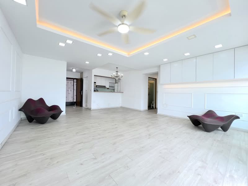 194A Bukit Batok West Avenue 6, 194A Bukit Batok West Avenue 6, 3 Bedrooms, 1,238 sqft, HDB Flat For Sale, by Joseph Ho, 500225825 - Living Room - PropertyGuru.com.sg