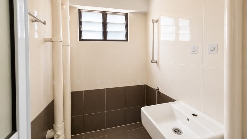 118 Lorong 1 Toa Payoh, 118 Lorong 1 Toa Payoh, 2 Bedrooms, 700 sqft, HDB Flat For Sale, by Ang Pei Xiong, 500225826 - PropertyGuru.com.sg