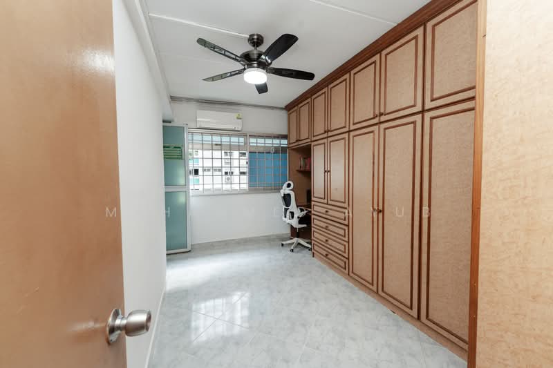 632 Pasir Ris Drive 3, 632 Pasir Ris Drive 3, 3 Bedrooms, 1,119 sqft, HDB Flat For Sale, by Muhammed Ayub, 500225833 - Study - PropertyGuru.com.sg