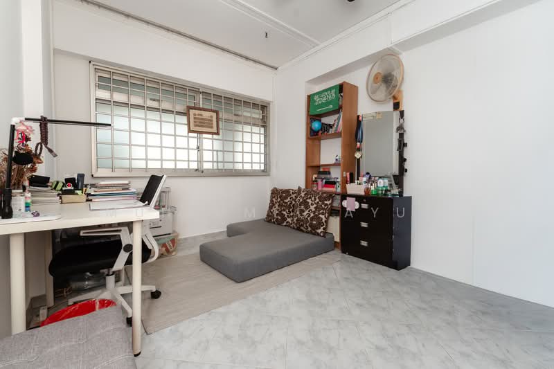 632 Pasir Ris Drive 3, 632 Pasir Ris Drive 3, 3 Bedrooms, 1,119 sqft, HDB Flat For Sale, by Muhammed Ayub, 500225833 - Study - PropertyGuru.com.sg