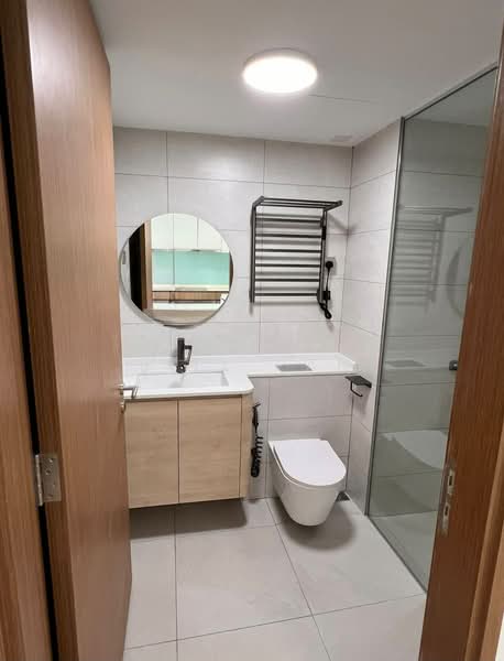 Kingsford Waterbay, 84 Upper Serangoon View, 1 Bedroom, 484 sqft, Condominium For Sale, by Jill Pan, 500225843 - Bathroom - PropertyGuru.com.sg