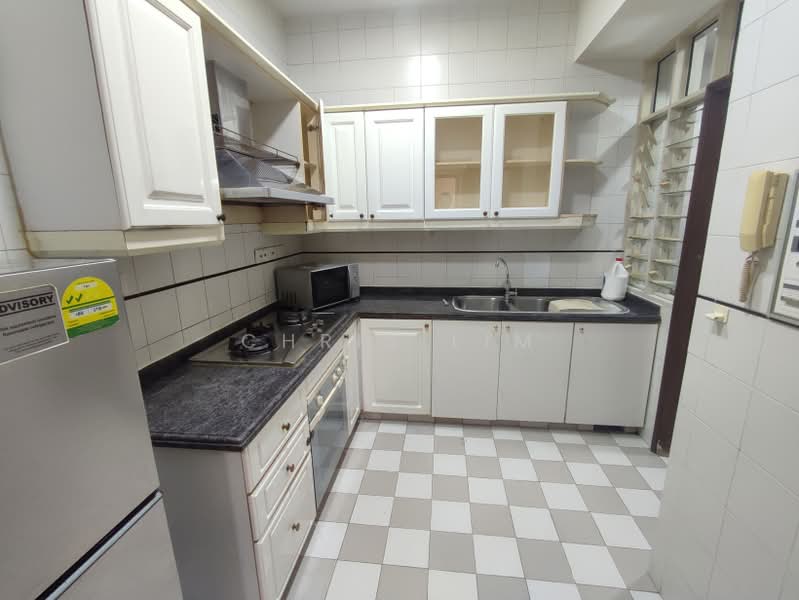 Changi Green, 712 Upper Changi Road East, Room Rental, 120 sqft, Condominium For Rent, by Chris Lim, 500225844 - Kitchen - PropertyGuru.com.sg
