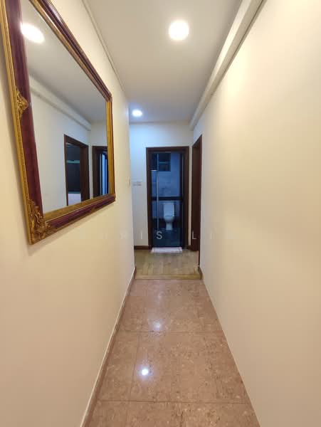 Changi Green, 712 Upper Changi Road East, Room Rental, 120 sqft, Condominium For Rent, by Chris Lim, 500225844 - Corridor - PropertyGuru.com.sg