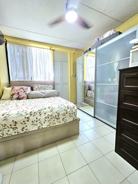 135 Simei Street 1, 135 Simei Street 1, 3 Bedrooms, 904 sqft, HDB Flat For Sale, by Fadzly Sani, 500225850 - Bedroom - PropertyGuru.com.sg