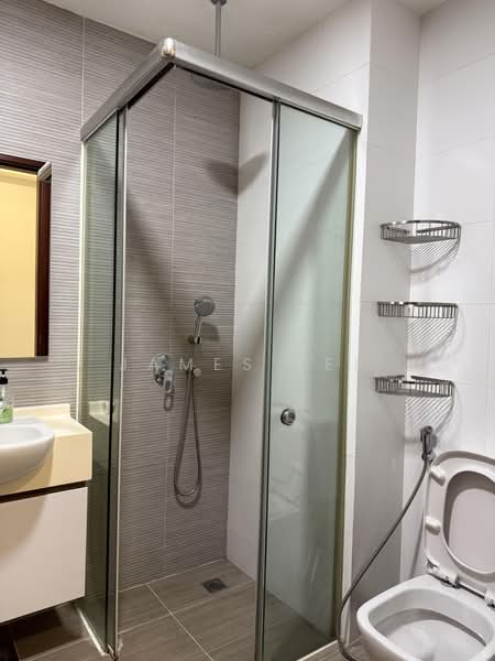 Cassia Edge, 343 Guillemard Road, 1 Bedroom, 452 sqft, Apartment For Sale, by James Lee, 500225863 - Bathroom - PropertyGuru.com.sg