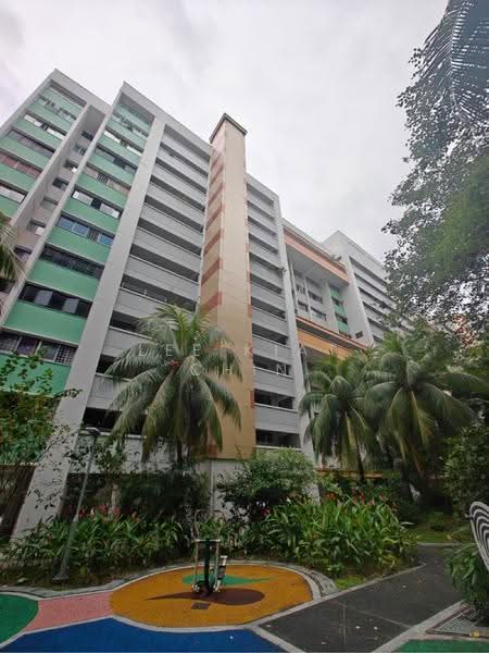 321 Yishun Central, 321 321, Sembawang / Yishun, 2 Bedrooms, 807 sqft, HDB Flat For Sale, by Lee Kiat Chin, 500225876 - PropertyGuru.com.sg