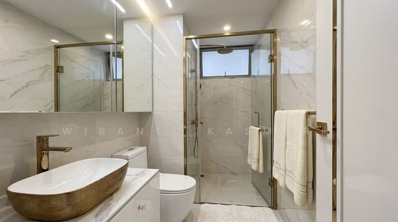 Austville Residences, 11 Sengkang East Avenue, 4 Bedrooms, 1,227 sqft, Executive Condominium For Sale, by Wiranto Kasmuri, 500225888 - Bathroom - PropertyGuru.com.sg