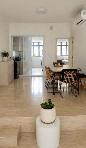 Tiara, 1 Kim Seng Walk, 2 Bedrooms, 900 sqft, Apartment For Rent, by Joyce Yeo 杨惠婷, 500225901 - Kitchen - PropertyGuru.com.sg