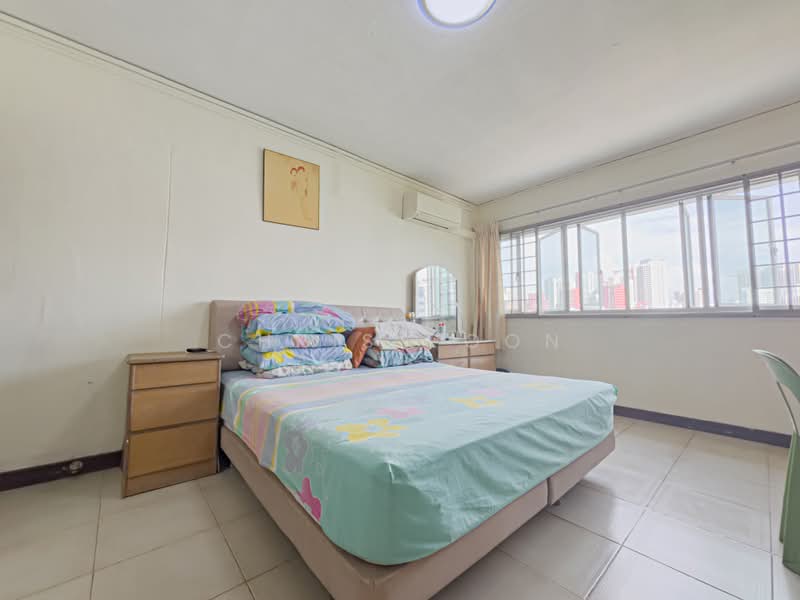 142 Bukit Batok Street 11, 142 Bukit Batok Street 11, 3 Bedrooms, 1,593 sqft, HDB Flat For Sale, by Chris Poon, 500225934 - Bedroom - PropertyGuru.com.sg