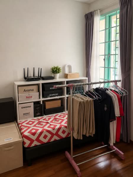 Hazel Park Condo, 25 Hazel Park Condo, 4 Bedrooms, 1,528 sqft, Condominium For Sale, by Fernn Lim, 500225936 - Bedroom - PropertyGuru.com.sg