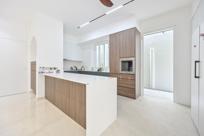 ** Modern FH Semi D at D16 Lucky Heights Estate | 5 Beds | 6 Baths | Move-In ** Ready, , 5 Bedrooms, 6,000 sqft, Semi-Detached House For Sale, by Claire Tey, 500225947 - Kitchen - PropertyGuru.com.sg
