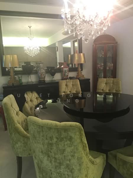 Teacher's Housing Estate, Iqbal Avenue, 4 Bedrooms, 2,100 sqft, Terraced House For Sale, by Juliet Fong Lai Peng, 500225952 - Dining Room - PropertyGuru.com.sg