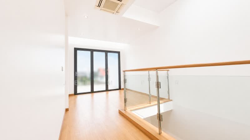 Serangoon Garden Estate Semi-D, Braemar, Bloxhome, Brockhampton, Blanford, Burghley Drive, 5 Bedrooms, 5,500 sqft, Semi-Detached House For Rent, by Jeremy Pher, 500225966 - Interior - PropertyGuru.com.sg