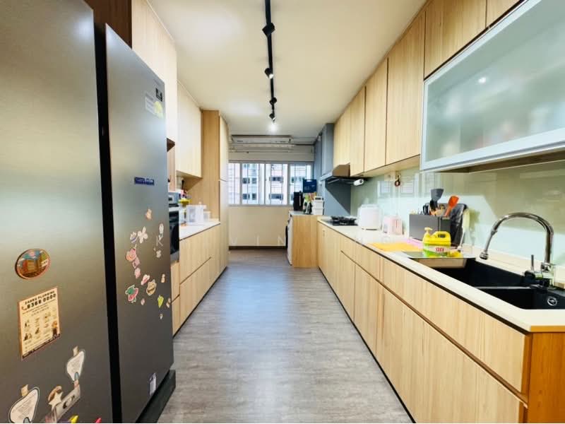 634 Ang Mo Kio Avenue 6, 634 Ang Mo Kio Avenue 6, 3 Bedrooms, 979 sqft, HDB Flat For Sale, by Kelvin Ong, 500225970 - PropertyGuru.com.sg