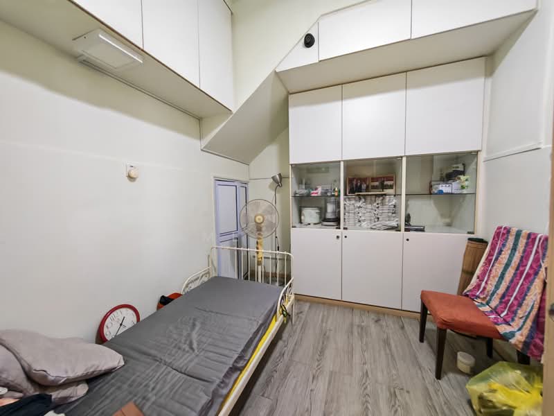 Joo chiat, Joo Chiat Terrace, 5 Bedrooms, 2,800 sqft, Terraced House For Sale, by James Boey, 500225973 - Bedroom - PropertyGuru.com.sg